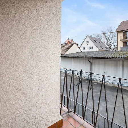 Lejlighed Ludwigscozyescape - Ruhiges Design-apartment Mit Balkon & Parkplatz, 4 Gaeste, Smarttv In Jedem Zimmer, Highspeed Wlan, Workspace, 24h Self Check-in Ludwigsburg