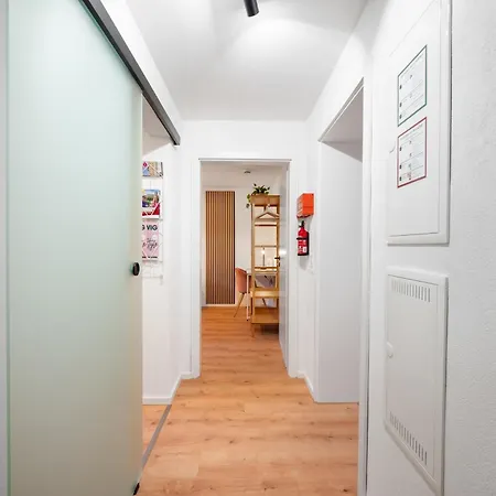 Ludwigscozyescape - Ruhiges Design-apartment Mit Balkon & Parkplatz, 4 Gaeste, Smarttv In Jedem Zimmer, Highspeed Wlan, Workspace, 24h Self Check-in Lejlighed *